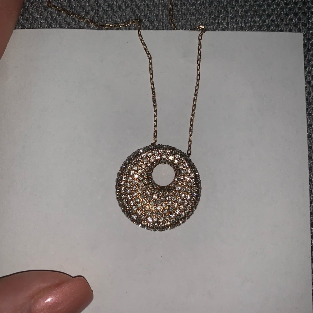 Beautiful Swarovski crystal necklace!